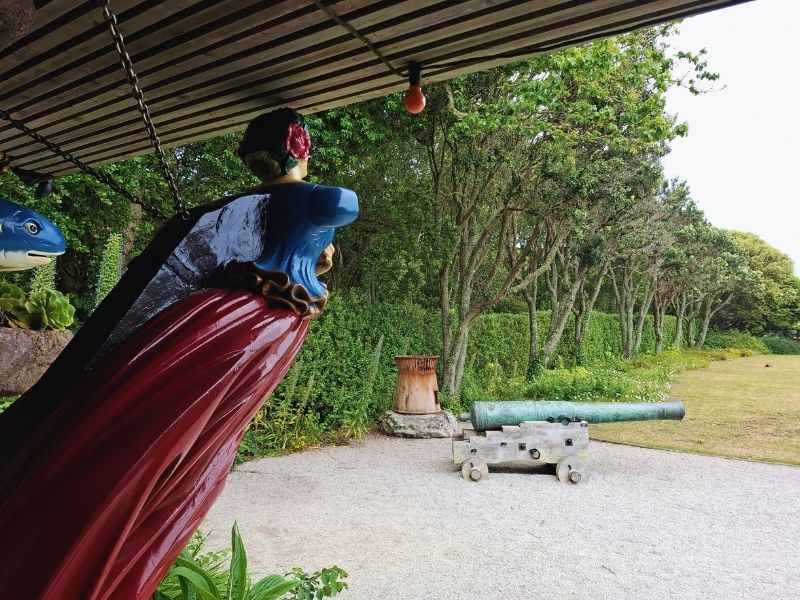 Figureheads Tresco Abbey Garden